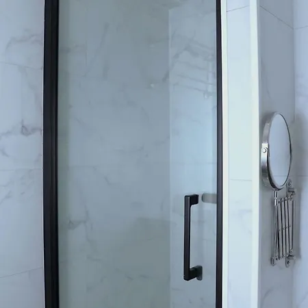 Bnbnova - Arc De Triomphe & Trocadero Square Apartment *